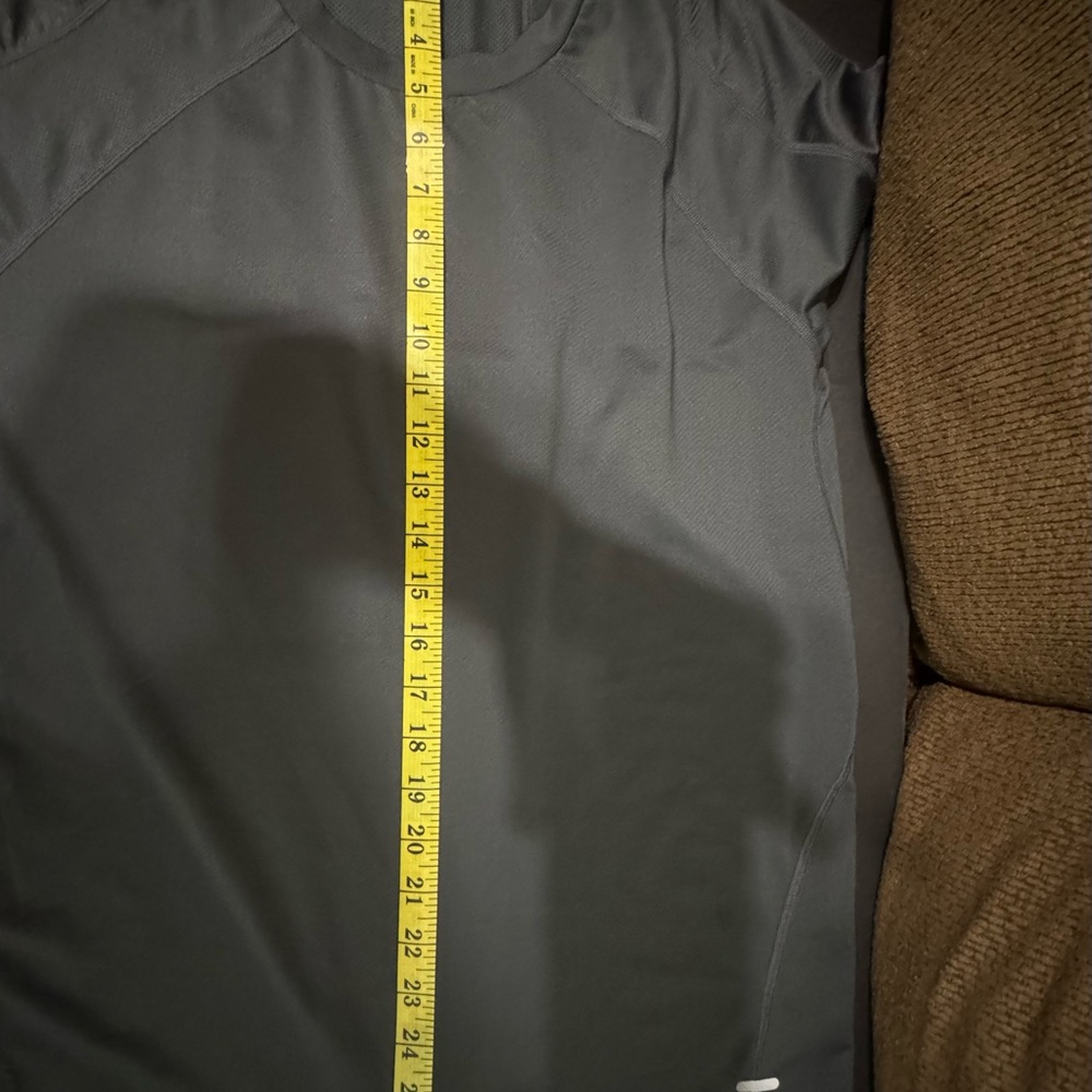 Fabletics “The 02 Tee” I T-Shirt I Men’s I Gray - Picture 4 of 4